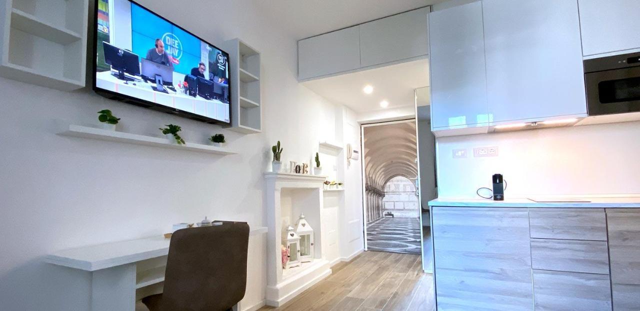 Marghera35 Apartment: Stile E Comodita In Centro Milan Luaran gambar